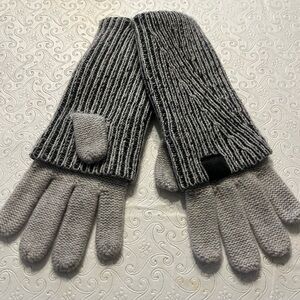 The North Face 100% cashmere unisex size XS cryos grey cuff gloves NWOT